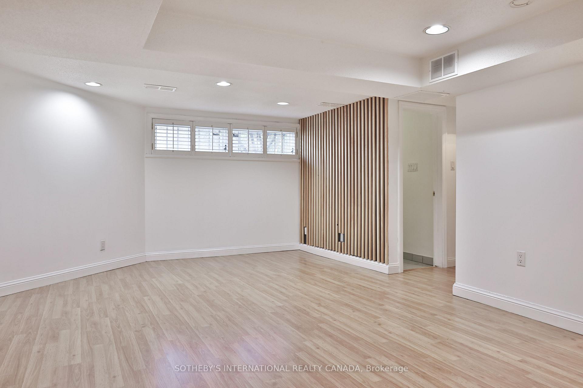 Photo 36 of 46 Sandringham Drive, Toronto, Bedford Park-Nortown — HOMEH