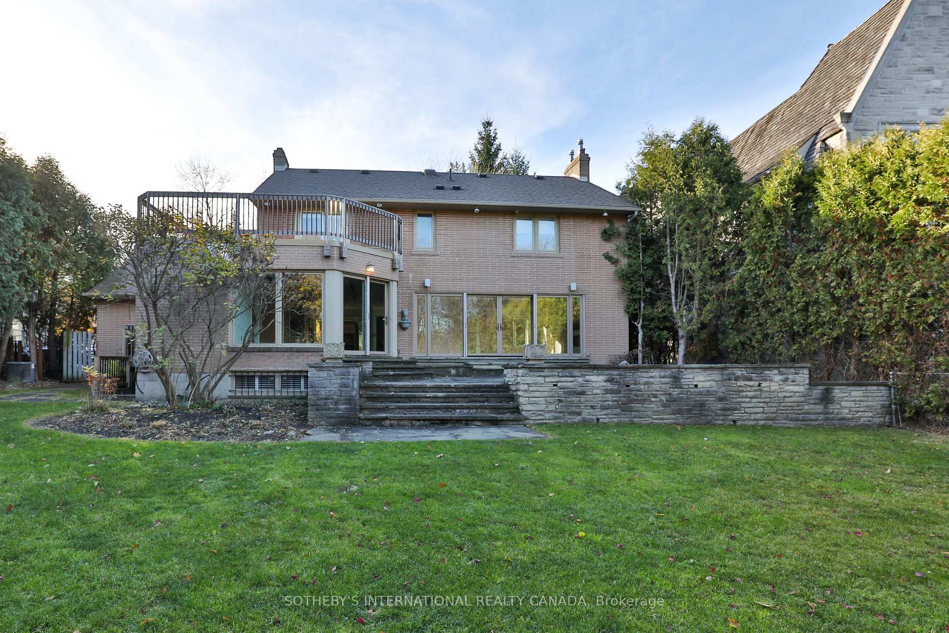 Photo 40 of 46 Sandringham Drive, Toronto, Bedford Park-Nortown — HOMEH