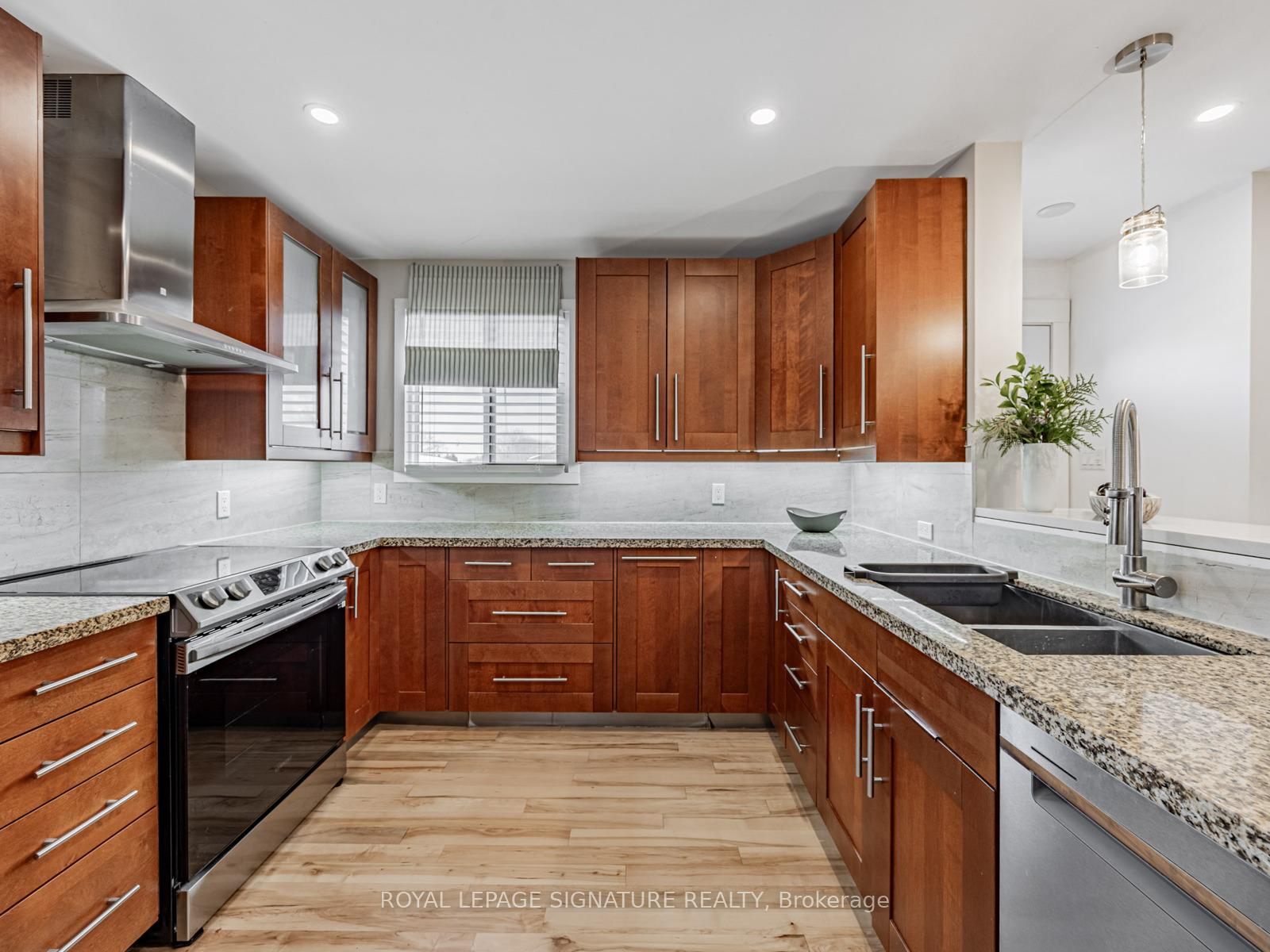 Photo 8 of Unit Upper, 706 Annland Street, Pickering, Bay Ridges — HOMEH