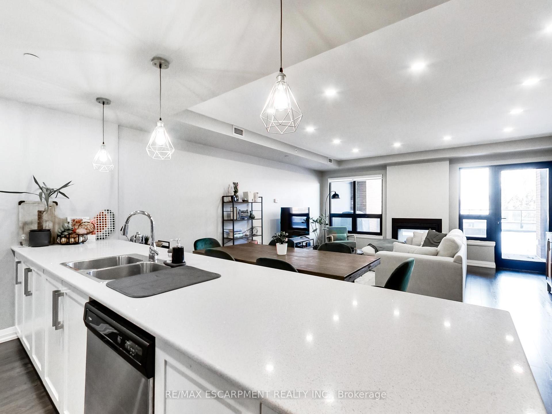 Photo 9 of Unit 306, 181 James Street N, Hamilton, Central — HOMEH