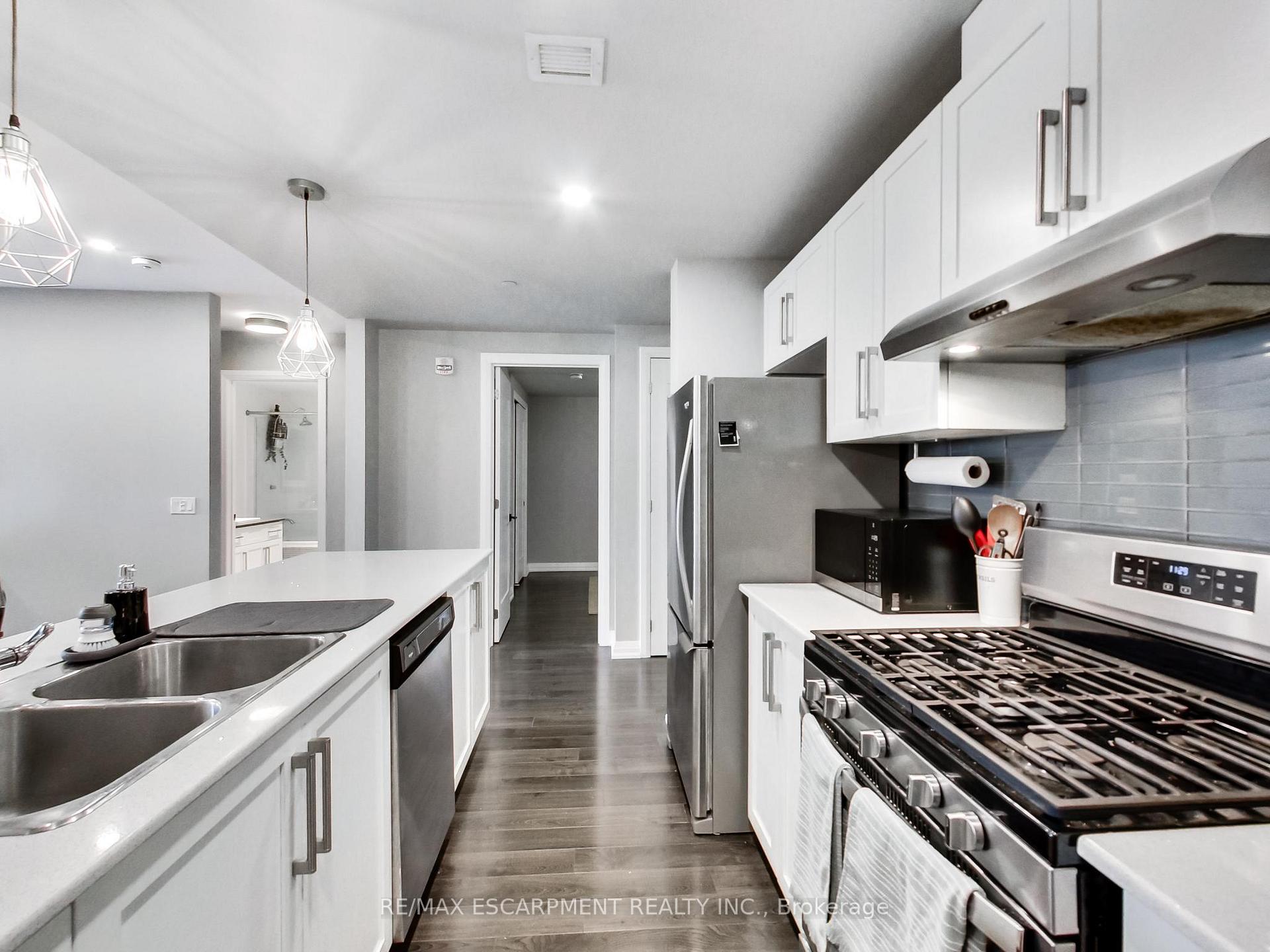 Photo 10 of Unit 306, 181 James Street N, Hamilton, Central — HOMEH