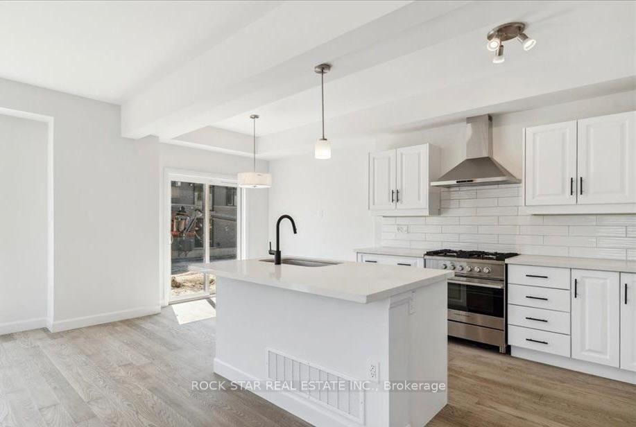 Photo 7 of 3 Southam Lane, Hamilton, Mountview — HOMEH