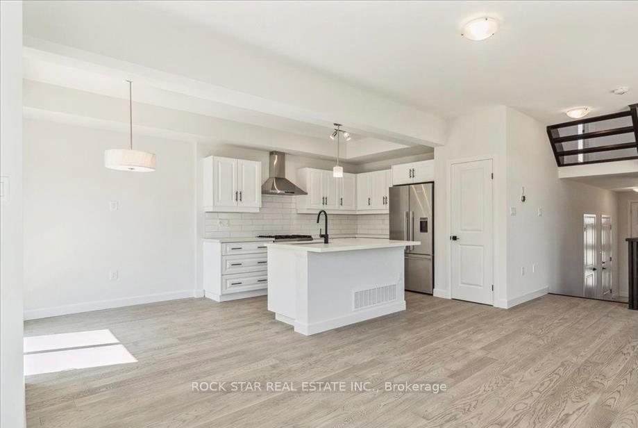 Photo 15 of 3 Southam Lane, Hamilton, Mountview — HOMEH