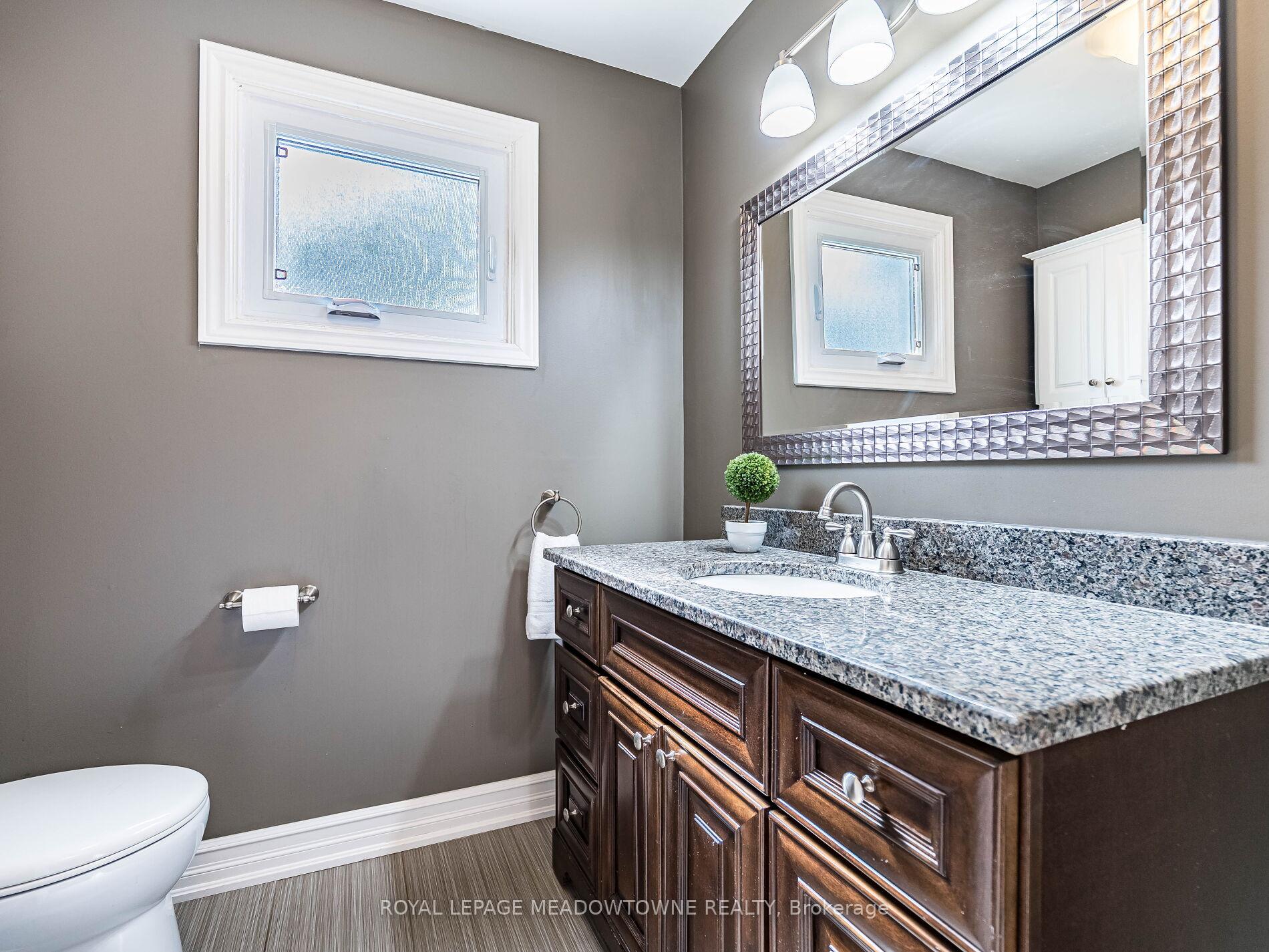 Photo 25 of 117 Fairglen Avenue, Brampton, Brampton West — HOMEH