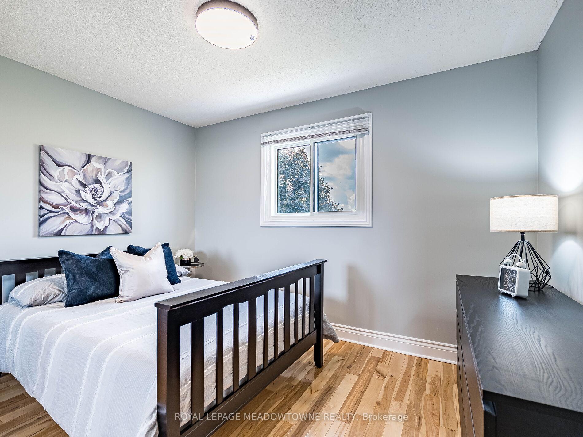 Photo 32 of 117 Fairglen Avenue, Brampton, Brampton West — HOMEH