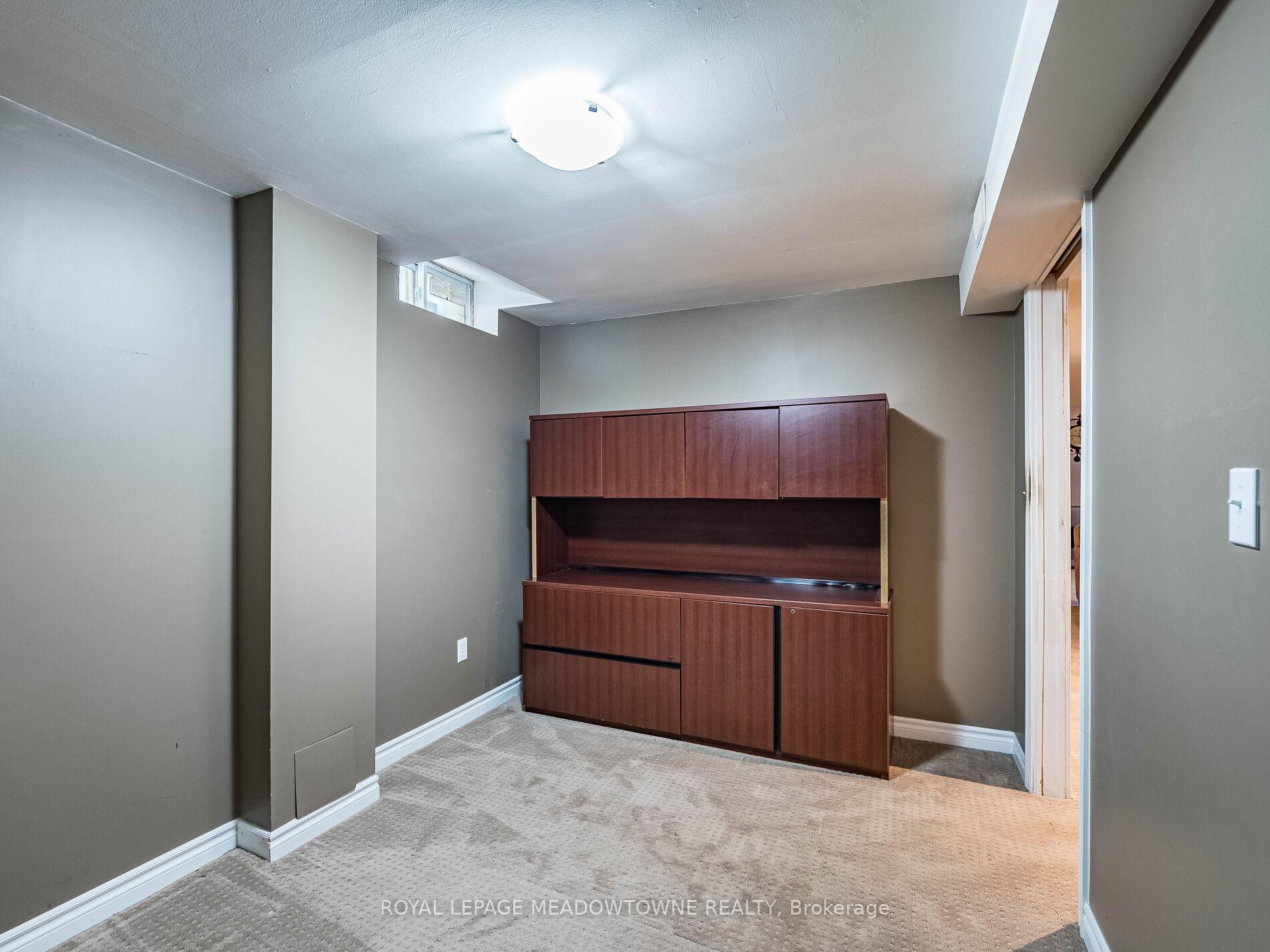 Photo 46 of 117 Fairglen Avenue, Brampton, Brampton West — HOMEH