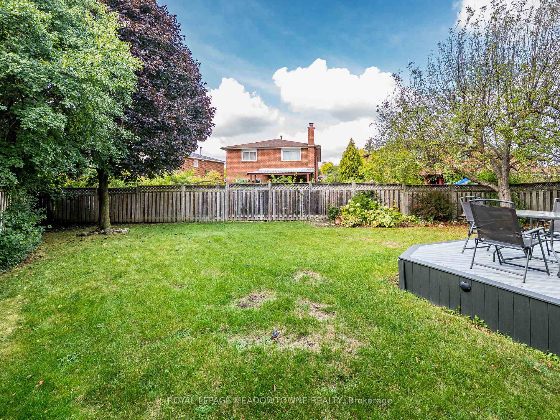 Photo 48 of 117 Fairglen Avenue, Brampton, Brampton West — HOMEH