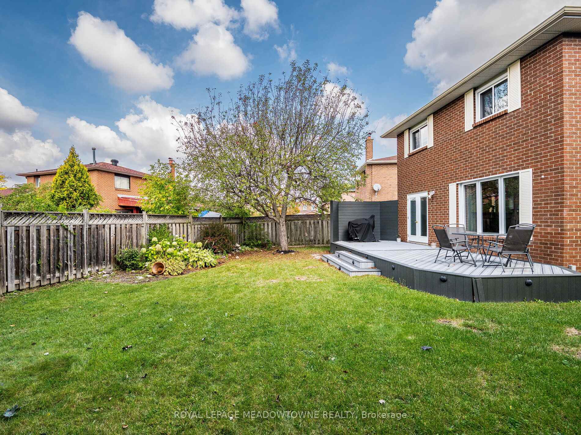 Photo 49 of 117 Fairglen Avenue, Brampton, Brampton West — HOMEH