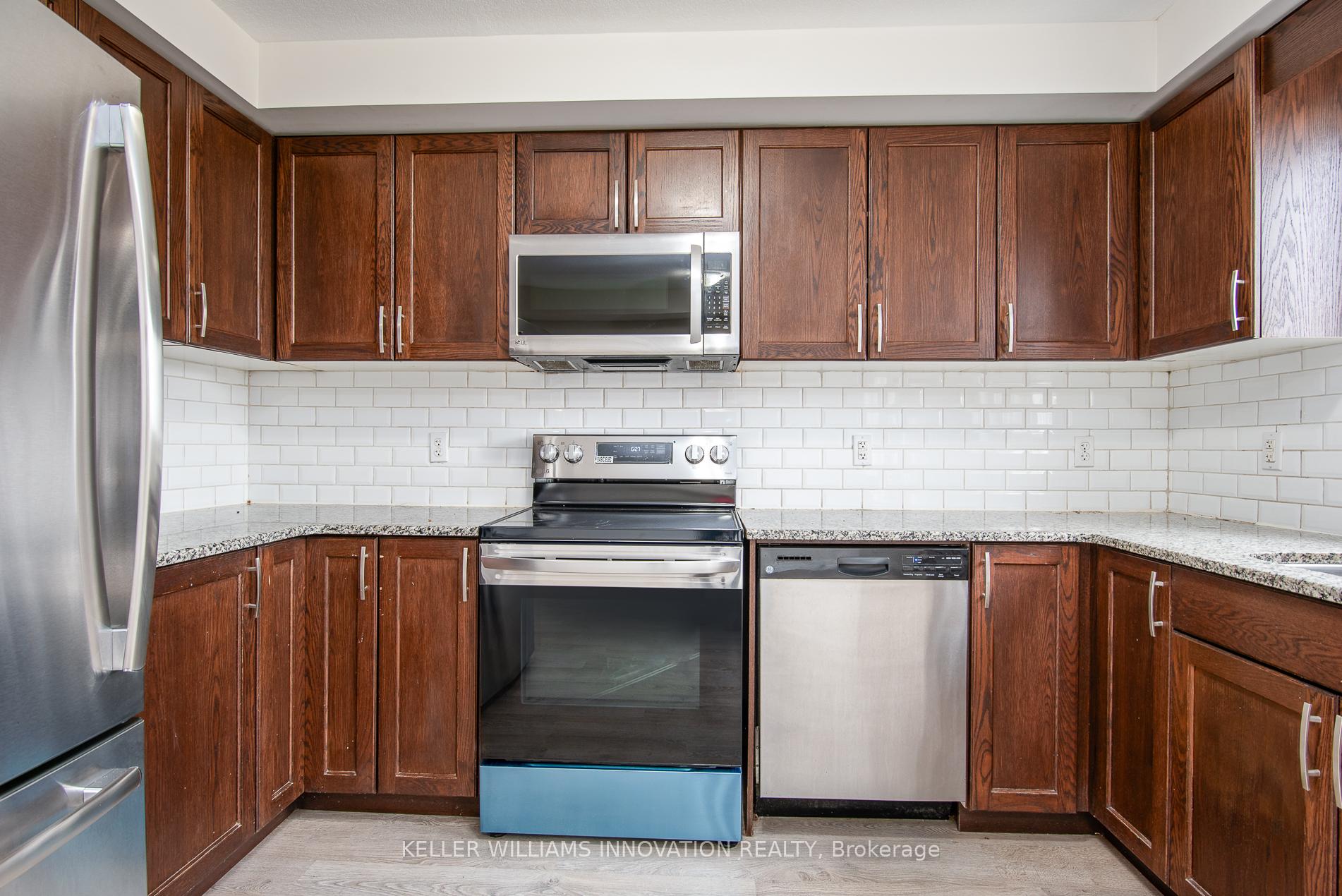Photo 4 of Unit 19B, 388 Old Huron Road, Kitchener — HOMEH