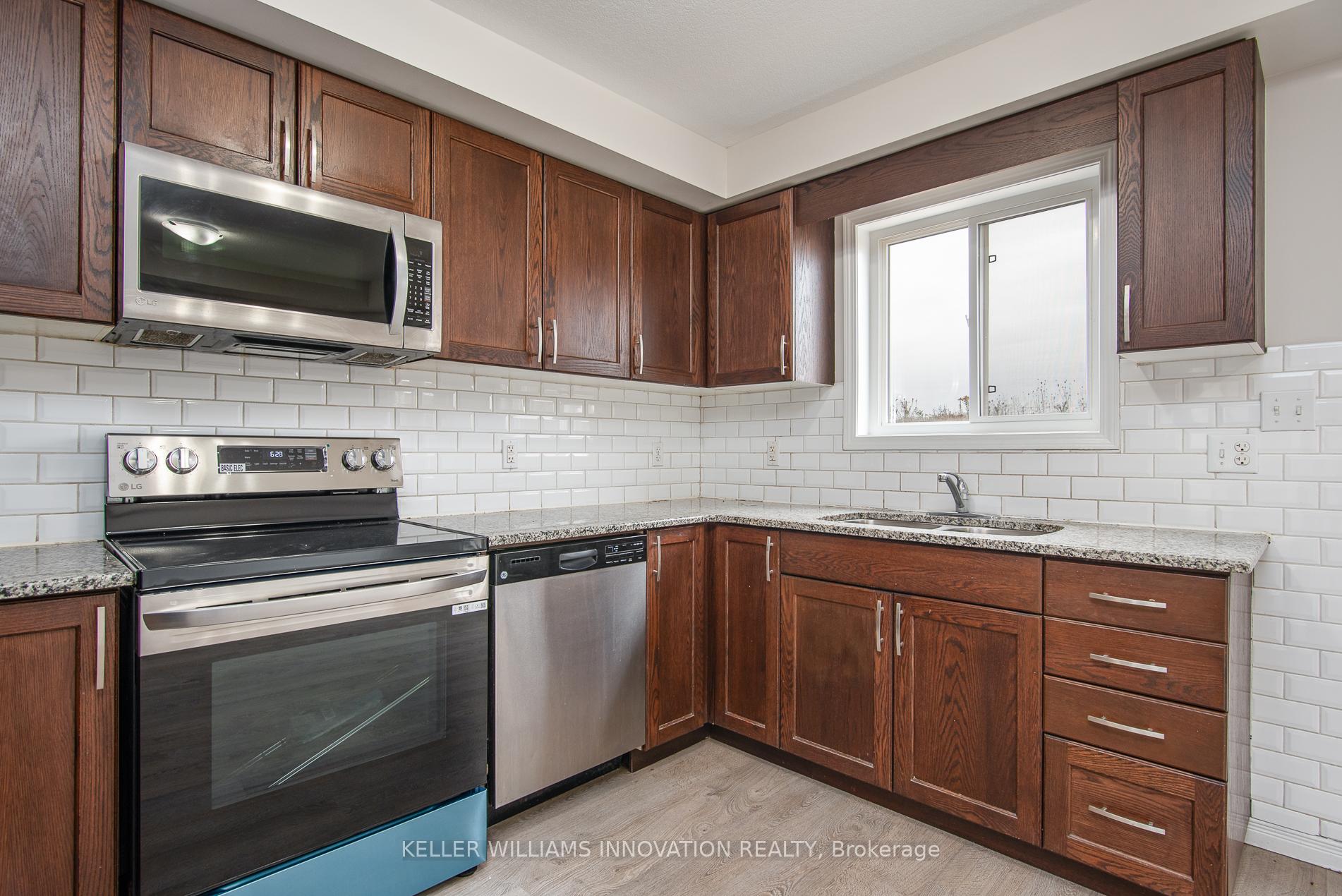 Photo 8 of Unit 19B, 388 Old Huron Road, Kitchener — HOMEH