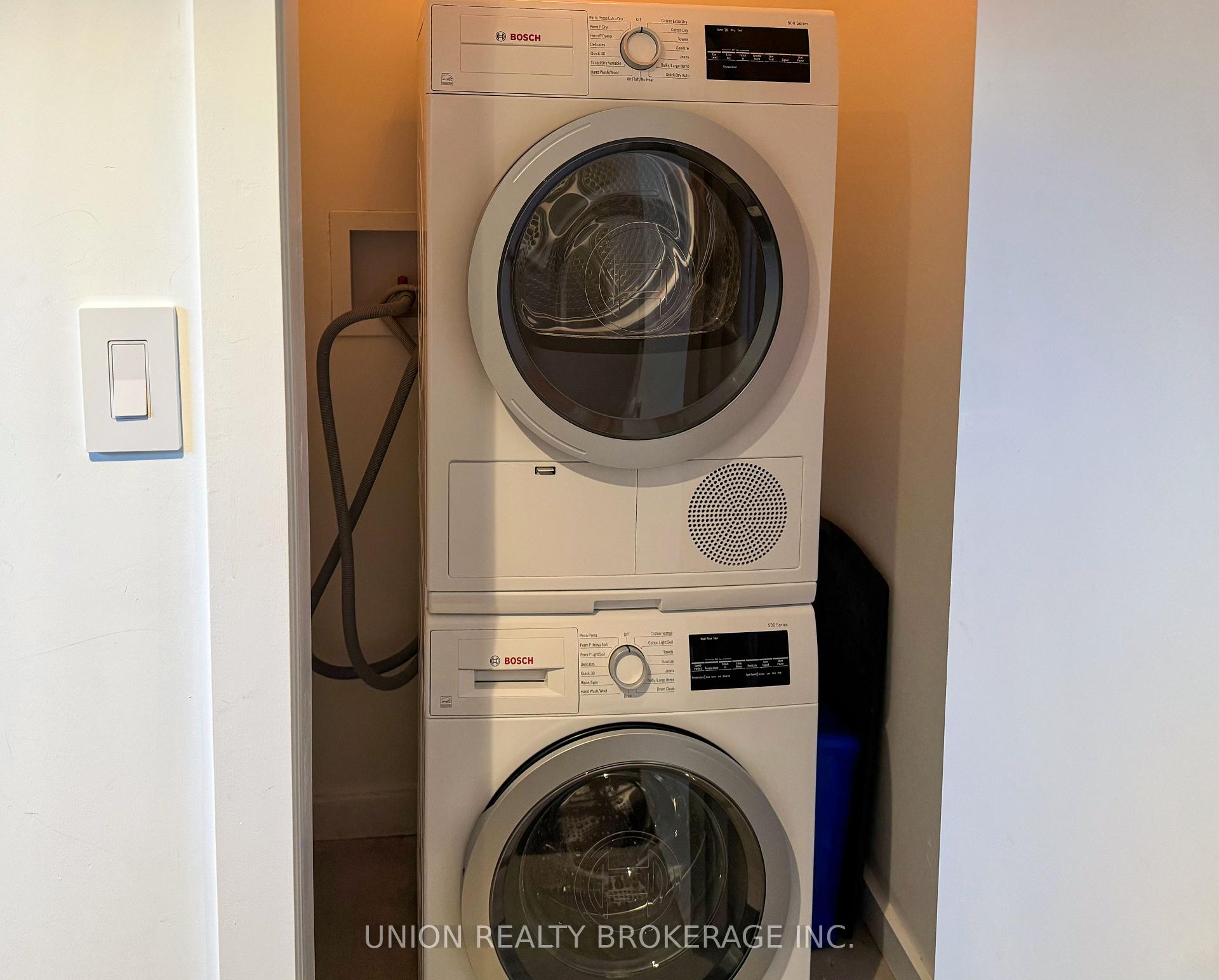 Photo 13 of Unit Lower, 27 Barbara Crescent, Toronto, East York — HOMEH