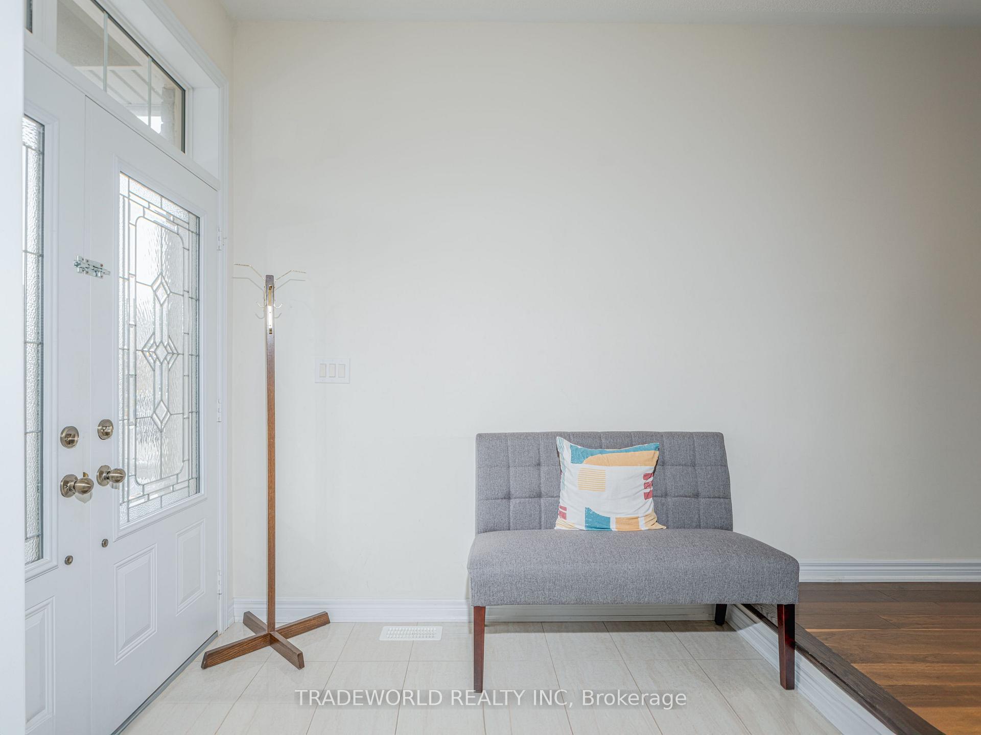 Photo 21 of 3153 Velebit Park Boulevard, Burlington, Alton — HOMEH