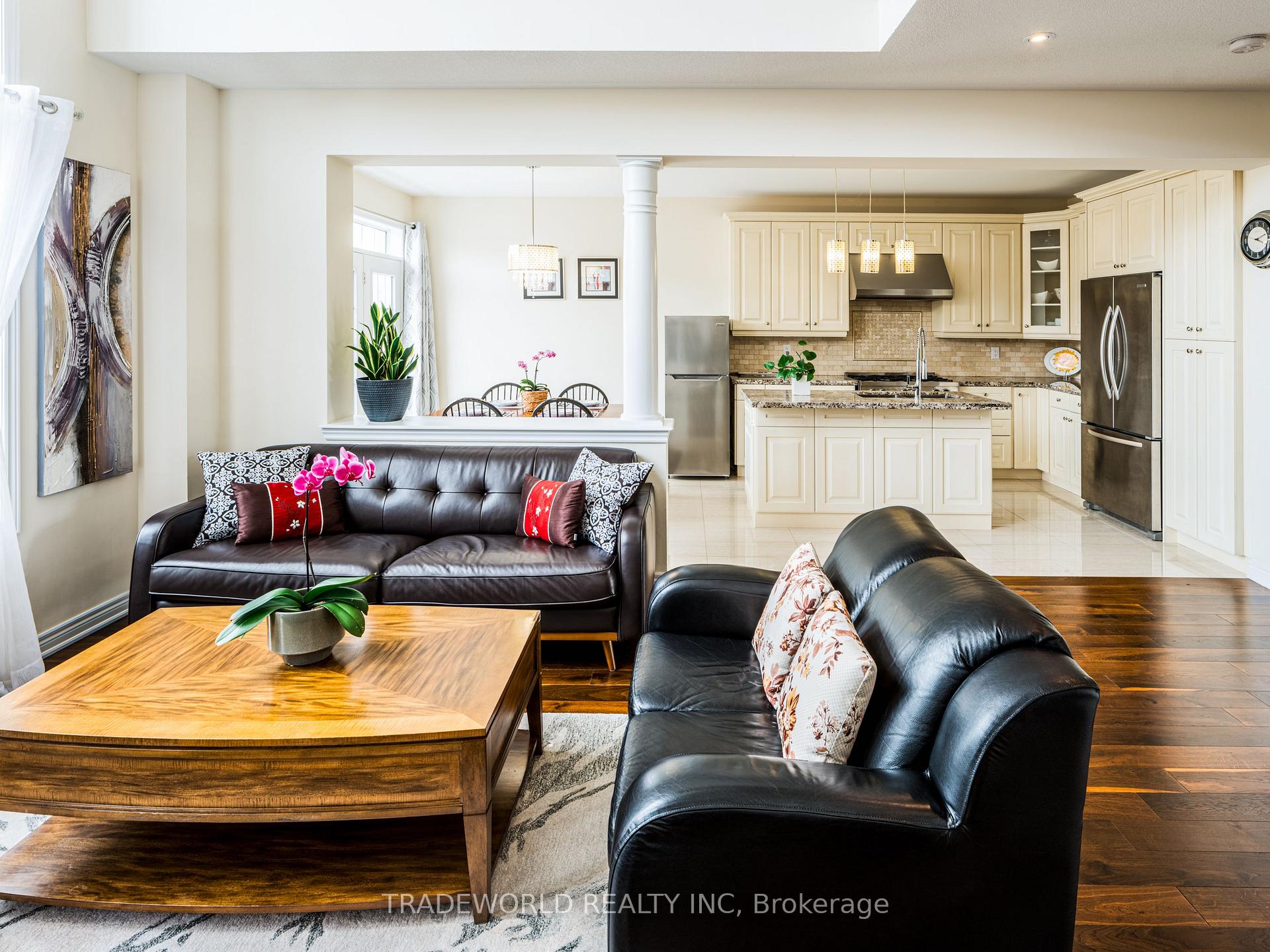 Photo 4 of 3153 Velebit Park Boulevard, Burlington, Alton — HOMEH