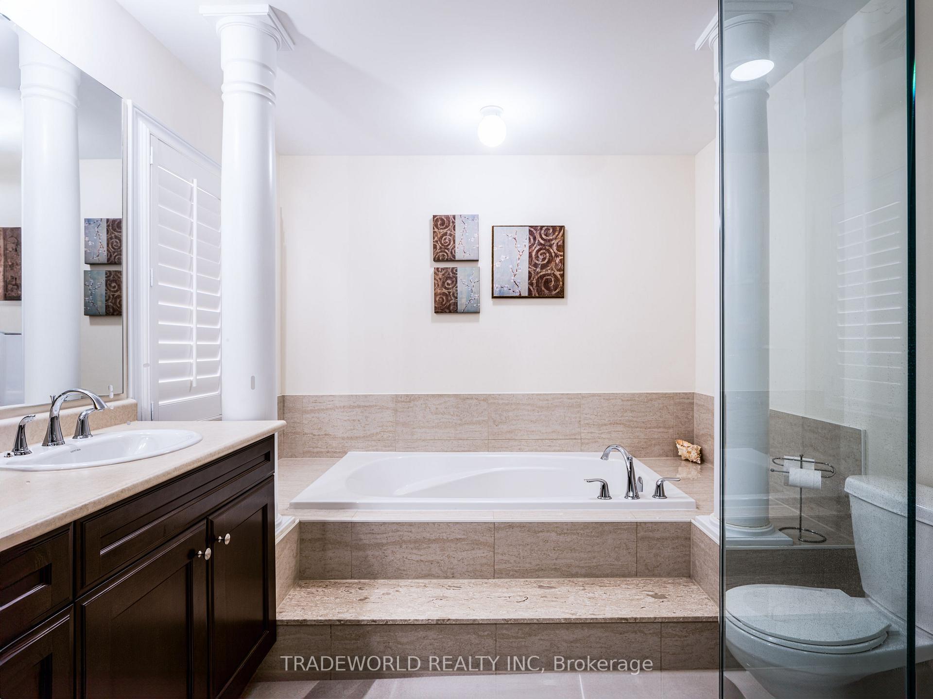 Photo 5 of 3153 Velebit Park Boulevard, Burlington, Alton — HOMEH