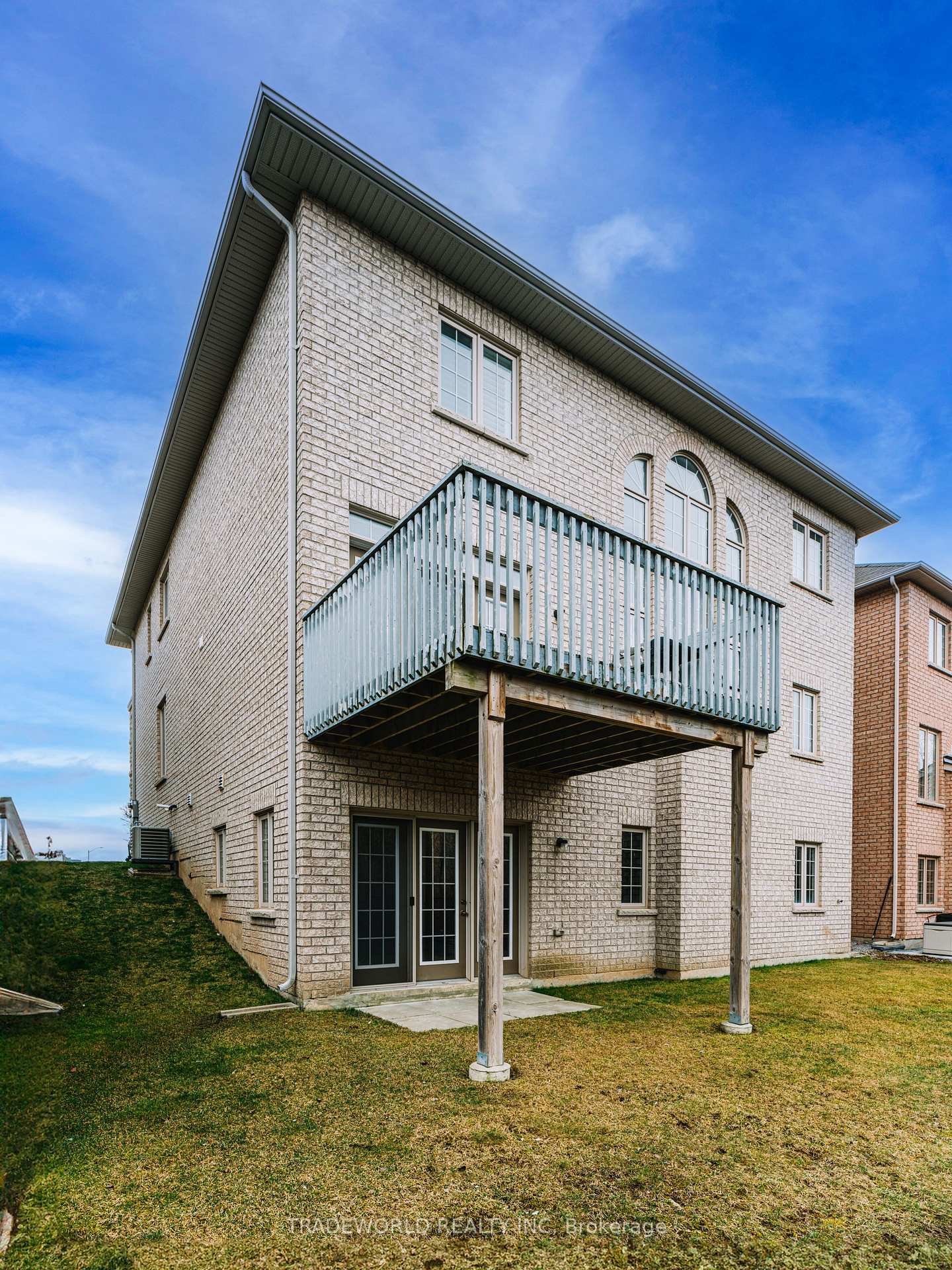 Photo 22 of 3153 Velebit Park Boulevard, Burlington, Alton — HOMEH