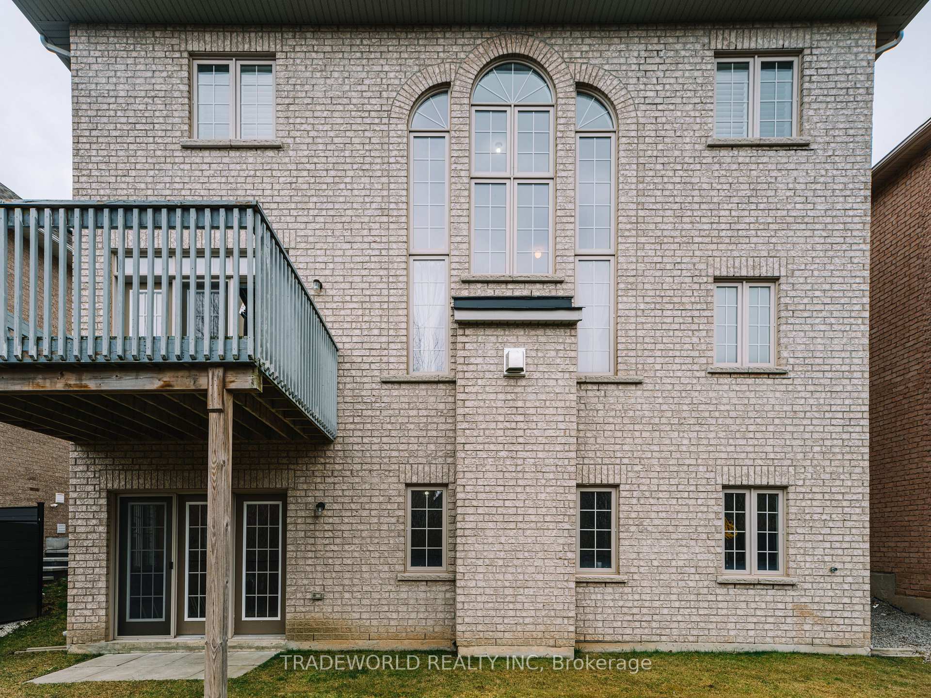 Photo 29 of 3153 Velebit Park Boulevard, Burlington, Alton — HOMEH