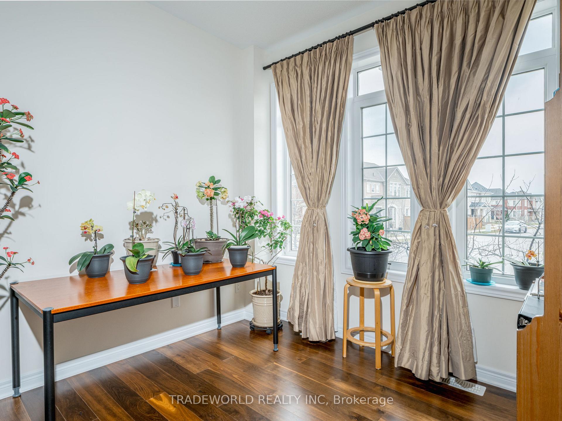 Photo 30 of 3153 Velebit Park Boulevard, Burlington, Alton — HOMEH