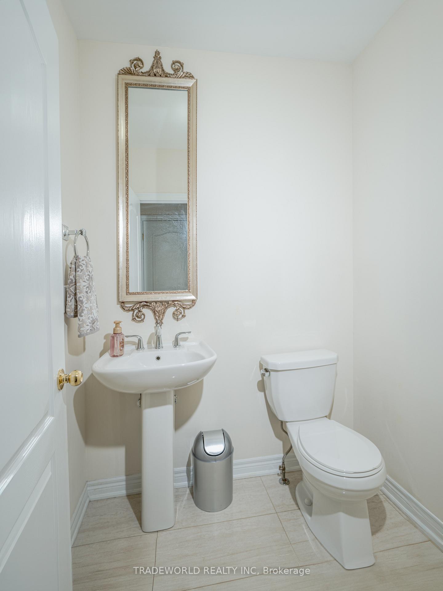 Photo 32 of 3153 Velebit Park Boulevard, Burlington, Alton — HOMEH