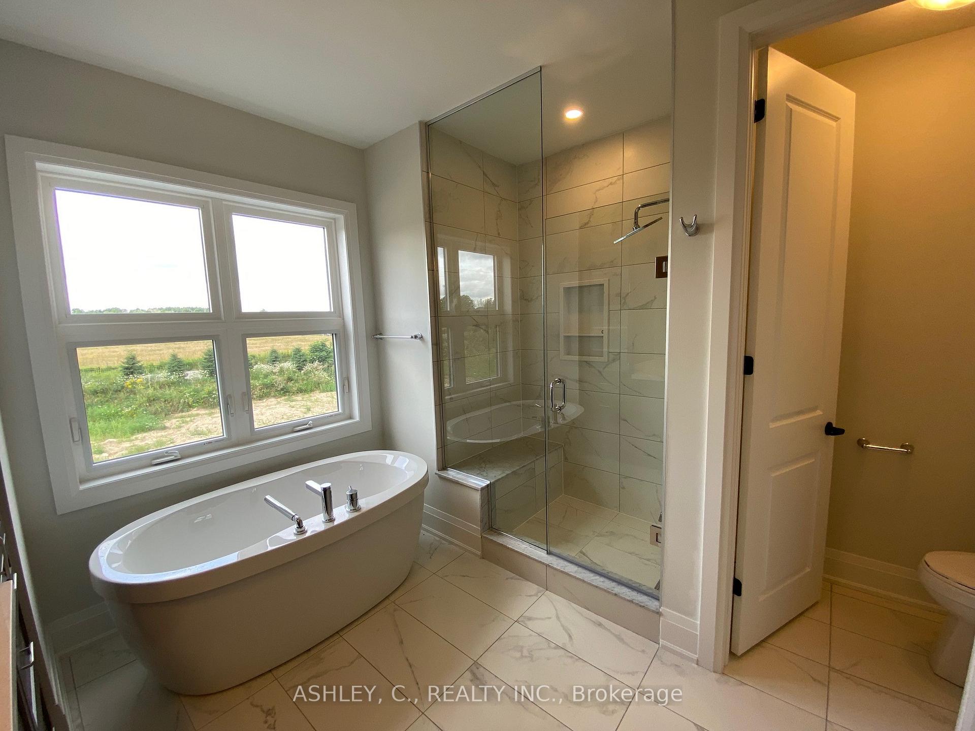 Photo 9 of 118 William Crisp Drive, Caledon, Alton — HOMEH