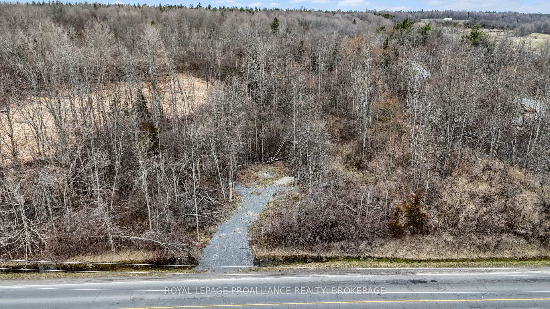 Photo 5 of 3048 Creekford Road, Kingston, City Northwest — HOMEH