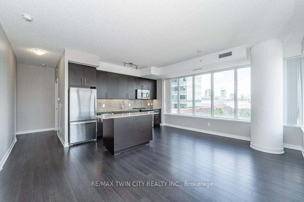 Photo 13 of Unit 402, 85 Duke Street, Kitchener, City Commercial Core — HOMEH