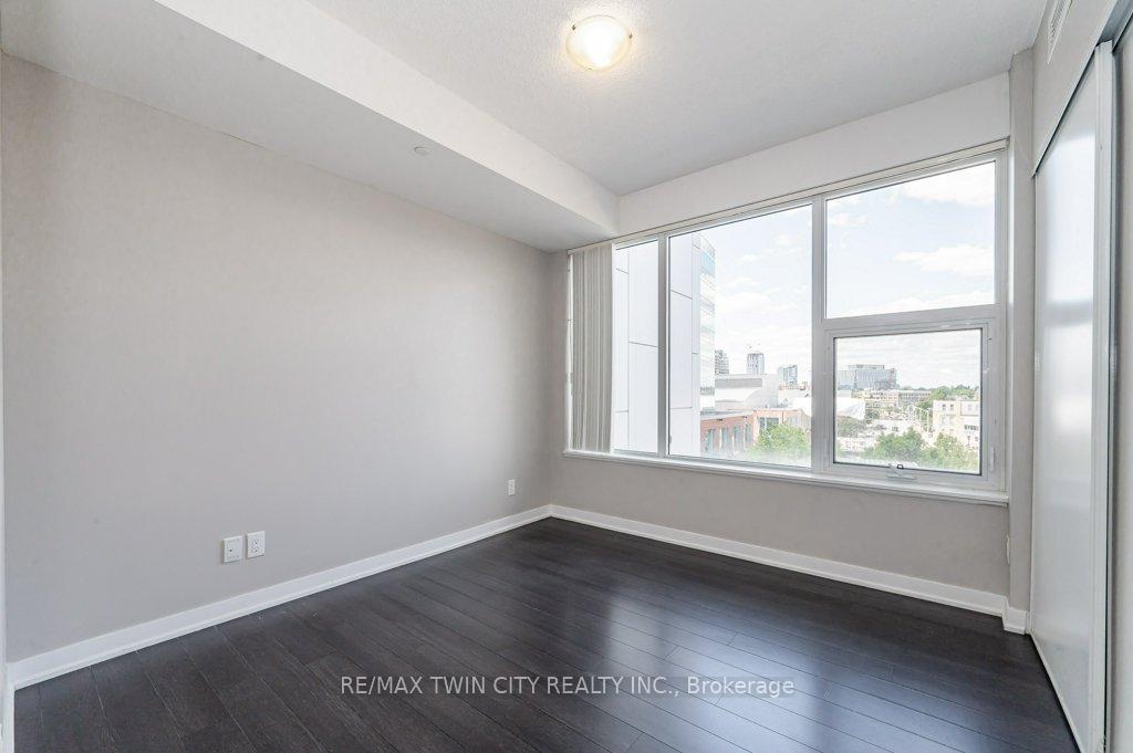 Photo 15 of Unit 402, 85 Duke Street, Kitchener, City Commercial Core — HOMEH