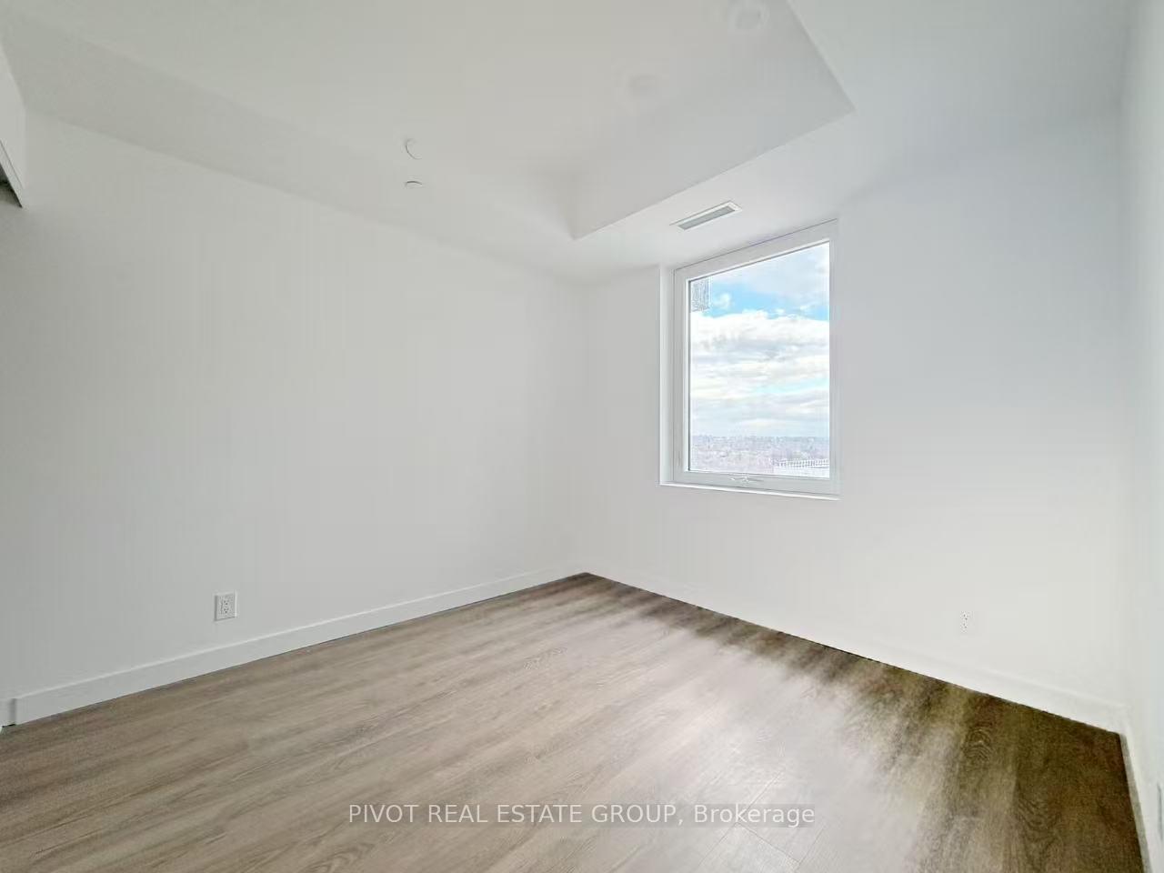 Photo 6 of Unit 1218, 1050 Eastern Avenue, Toronto, The Beaches — HOMEH
