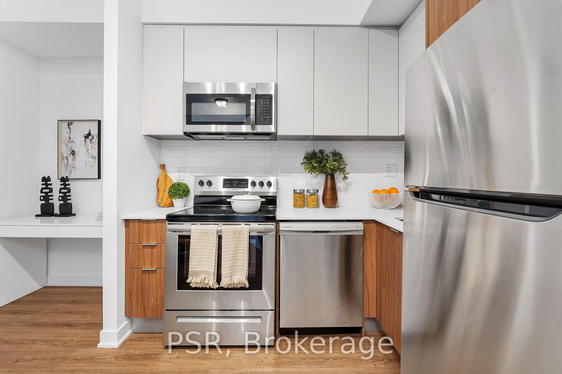 Photo 6 of Unit 110, 41 Danforth Road, Scarborough, Oakridge — HOMEH