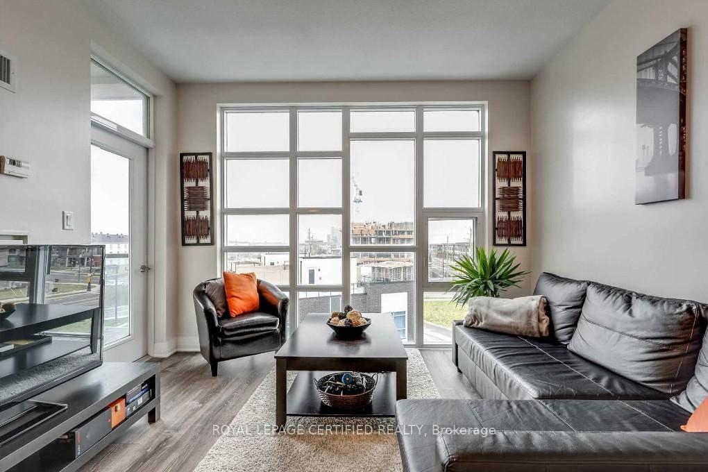 Photo 15 of Unit 407, 10 Concord Place, Grimsby, Grimsby Beach — HOMEH