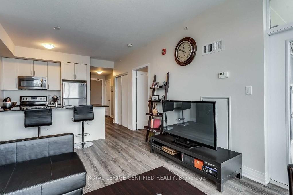 Photo 9 of Unit 407, 10 Concord Place, Grimsby, Grimsby Beach — HOMEH