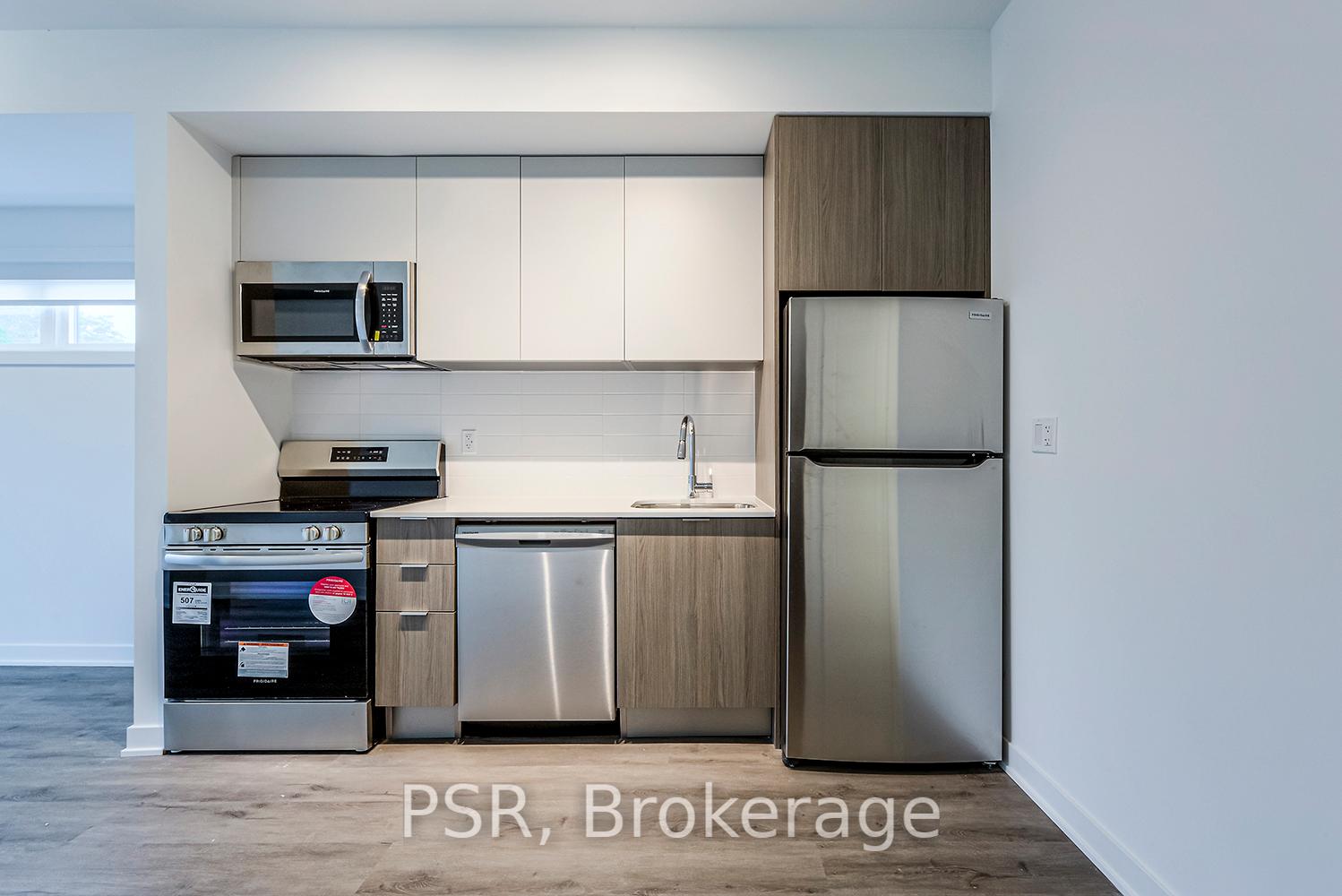 Photo 4 of Unit 210, 41 Danforth Road, Scarborough, Oakridge — HOMEH