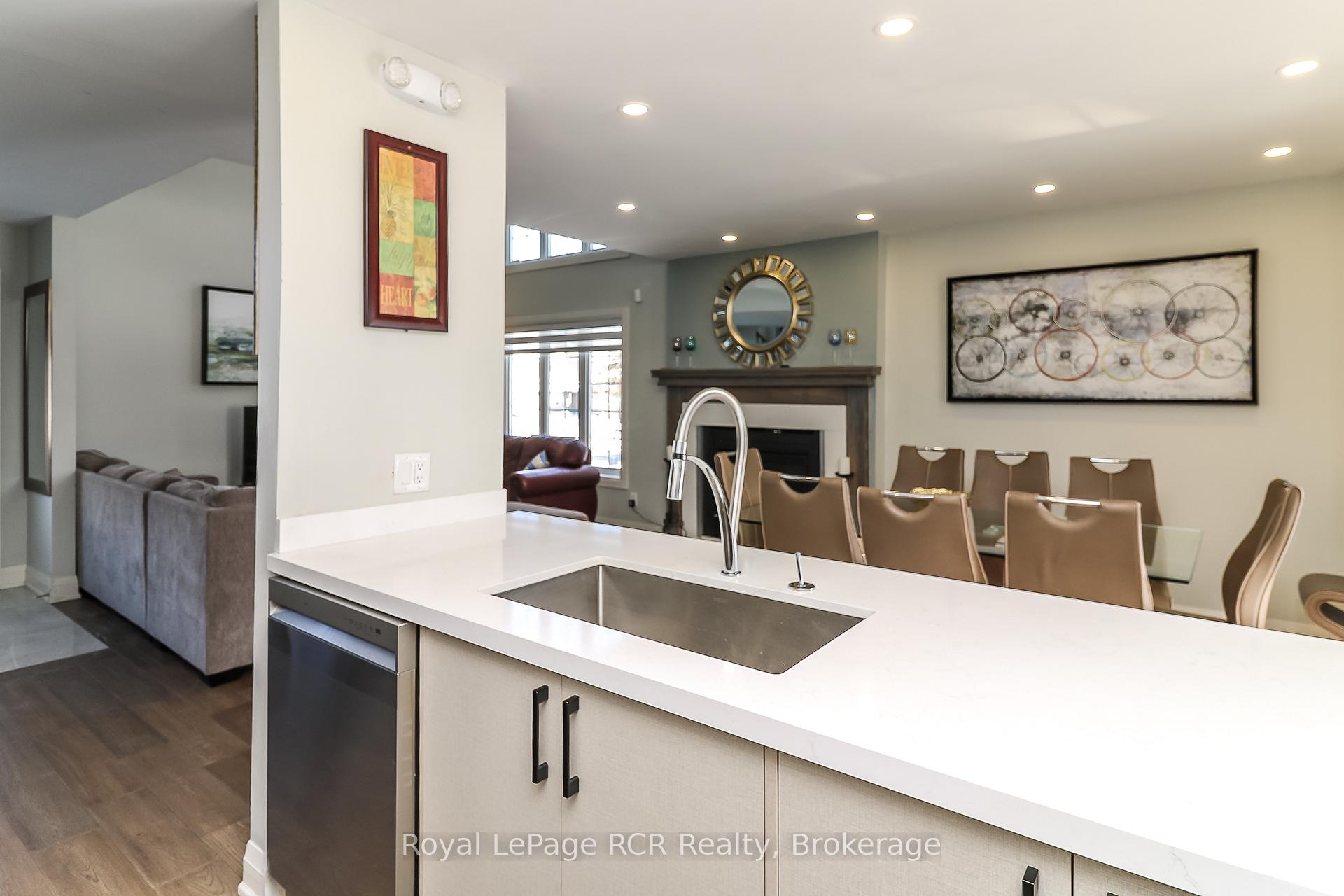 Photo 25 of Unit 22, 162 Settlers Way, Blue Mountains — HOMEH