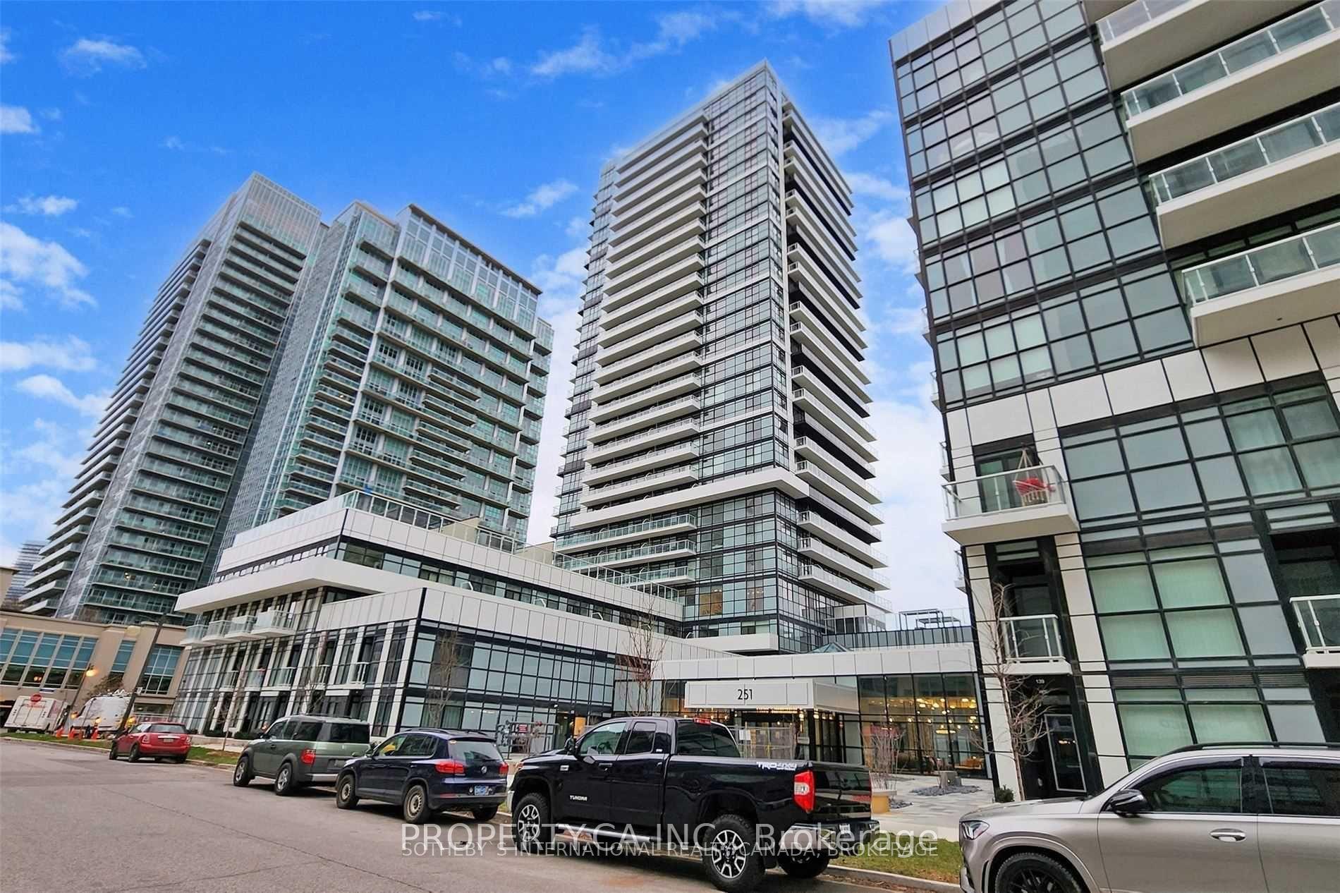 Front of Unit 1801, 251 Manitoba Street