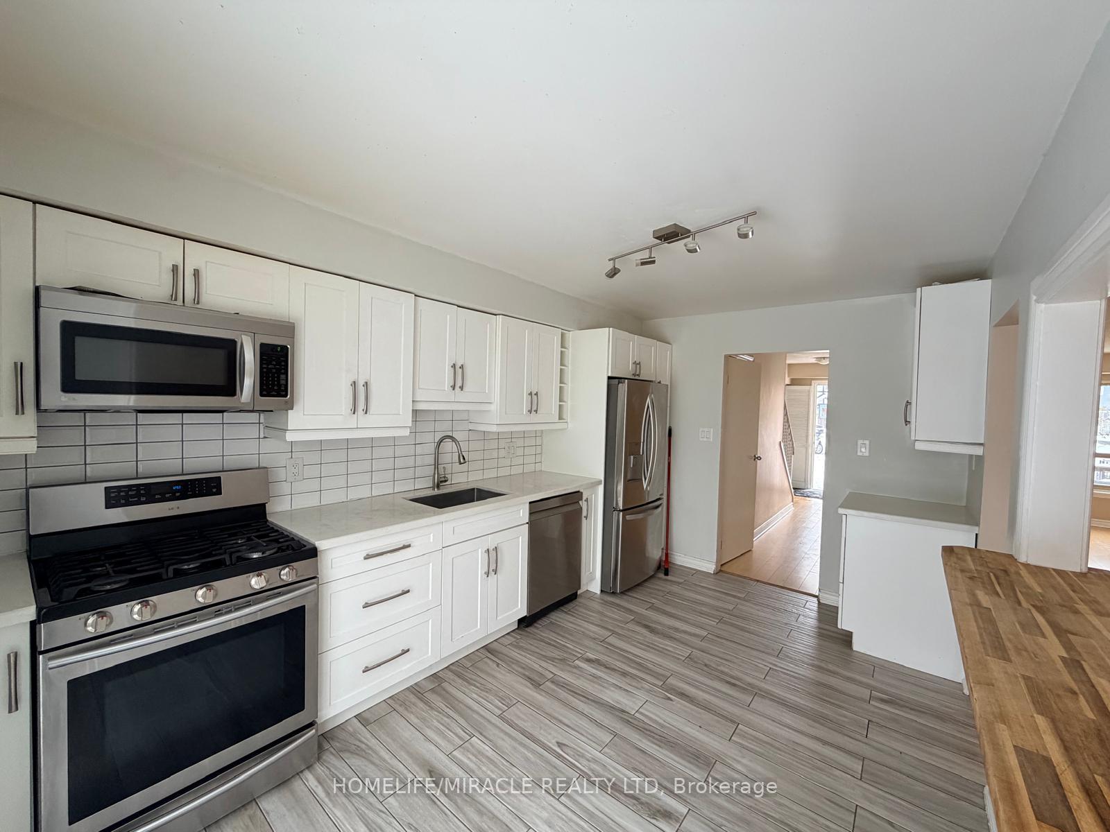 Photo 31 of 1391 Fenelon Crescent, Oshawa, Lakeview — HOMEH