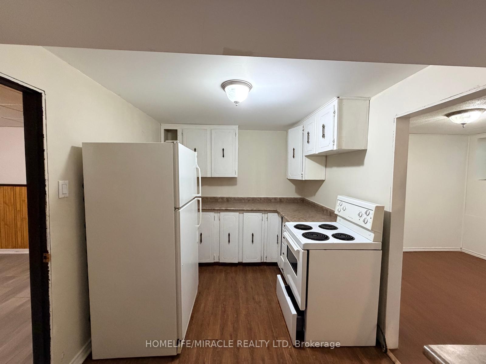 Photo 18 of 1391 Fenelon Crescent, Oshawa, Lakeview — HOMEH