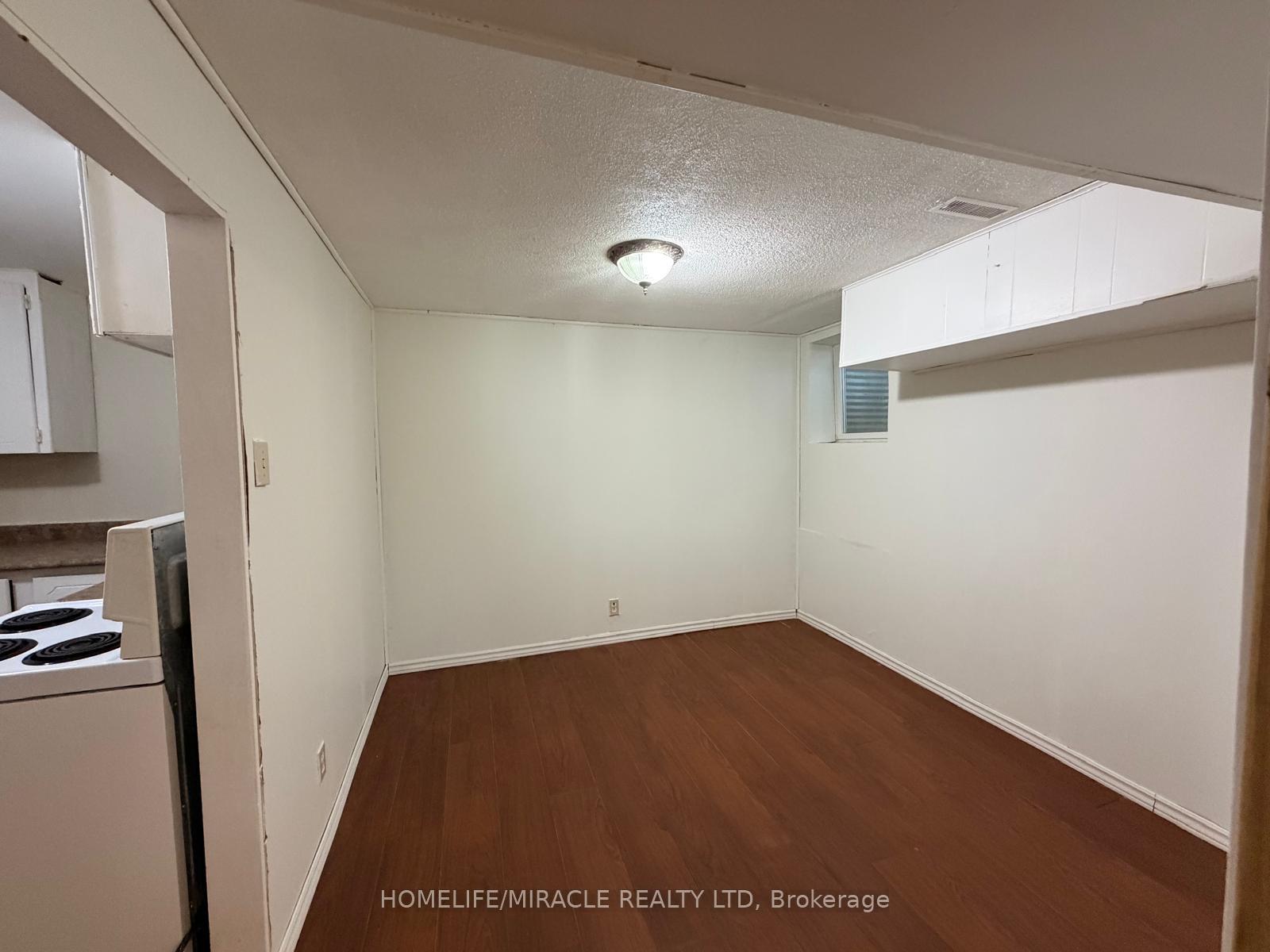 Photo 17 of 1391 Fenelon Crescent, Oshawa, Lakeview — HOMEH