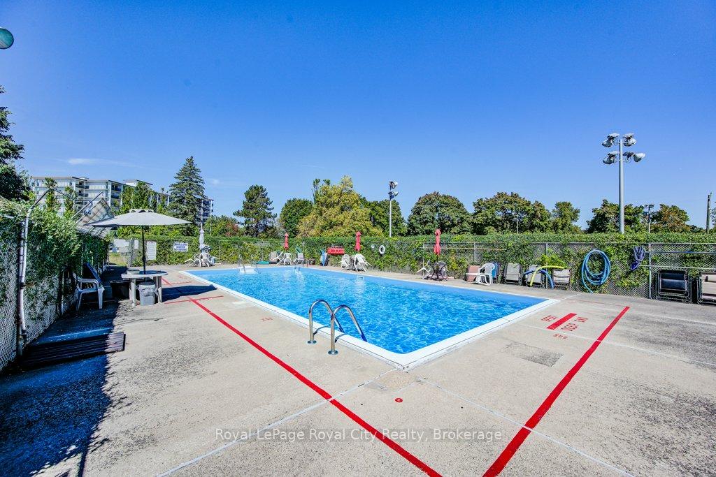 Photo 6 of Unit 602, 19 Woodlawn Road E, Guelph, Riverside Park — HOMEH