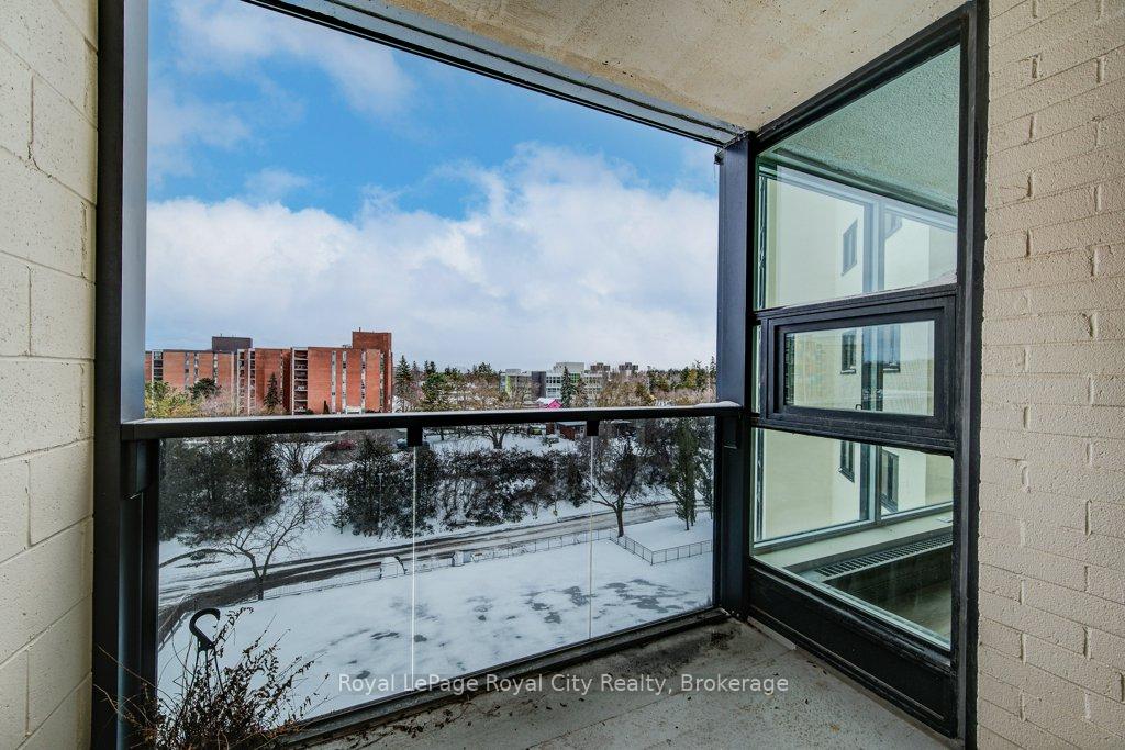 Photo 11 of Unit 602, 19 Woodlawn Road E, Guelph, Riverside Park — HOMEH