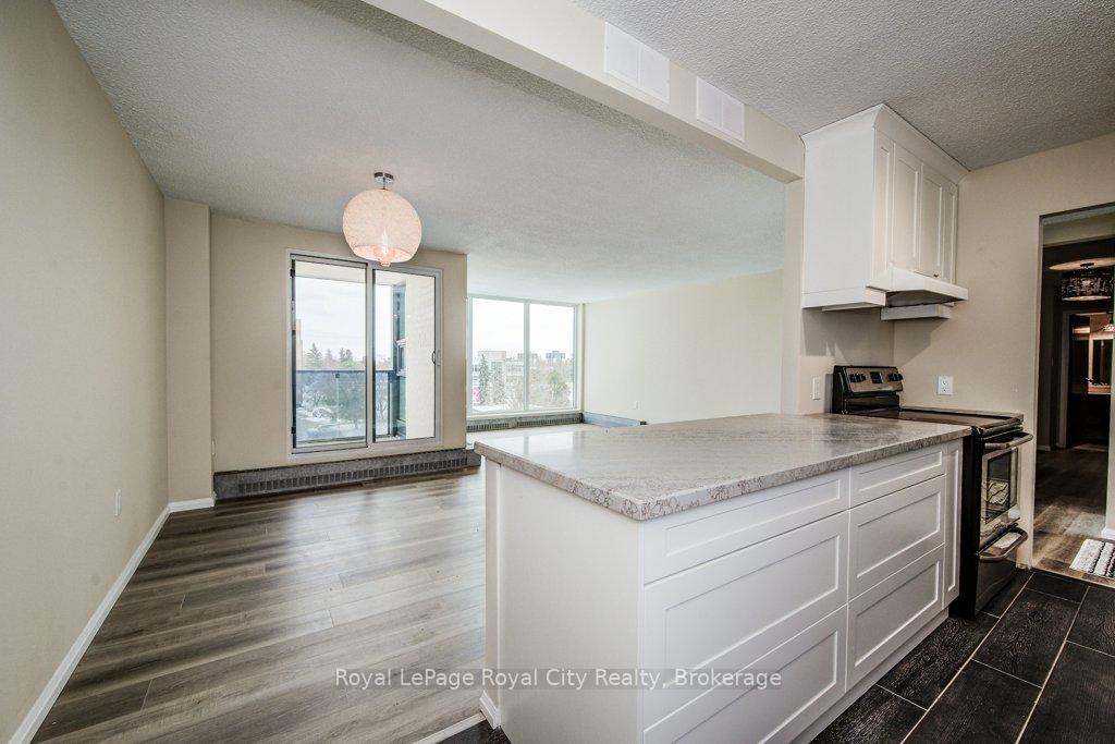 Photo 35 of Unit 602, 19 Woodlawn Road E, Guelph, Riverside Park — HOMEH