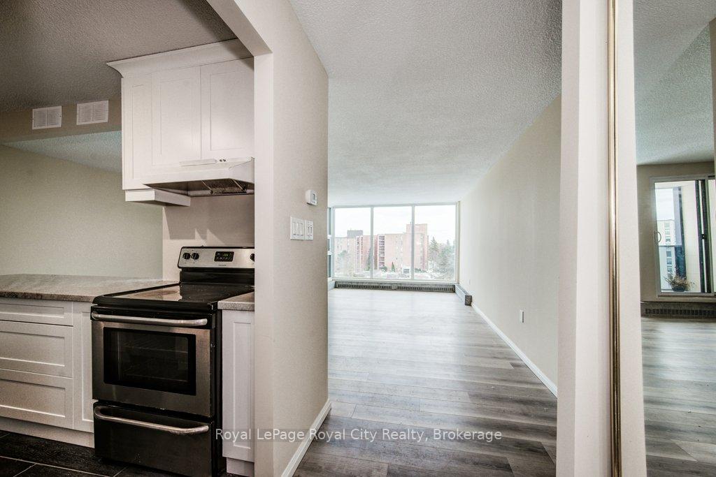 Photo 33 of Unit 602, 19 Woodlawn Road E, Guelph, Riverside Park — HOMEH