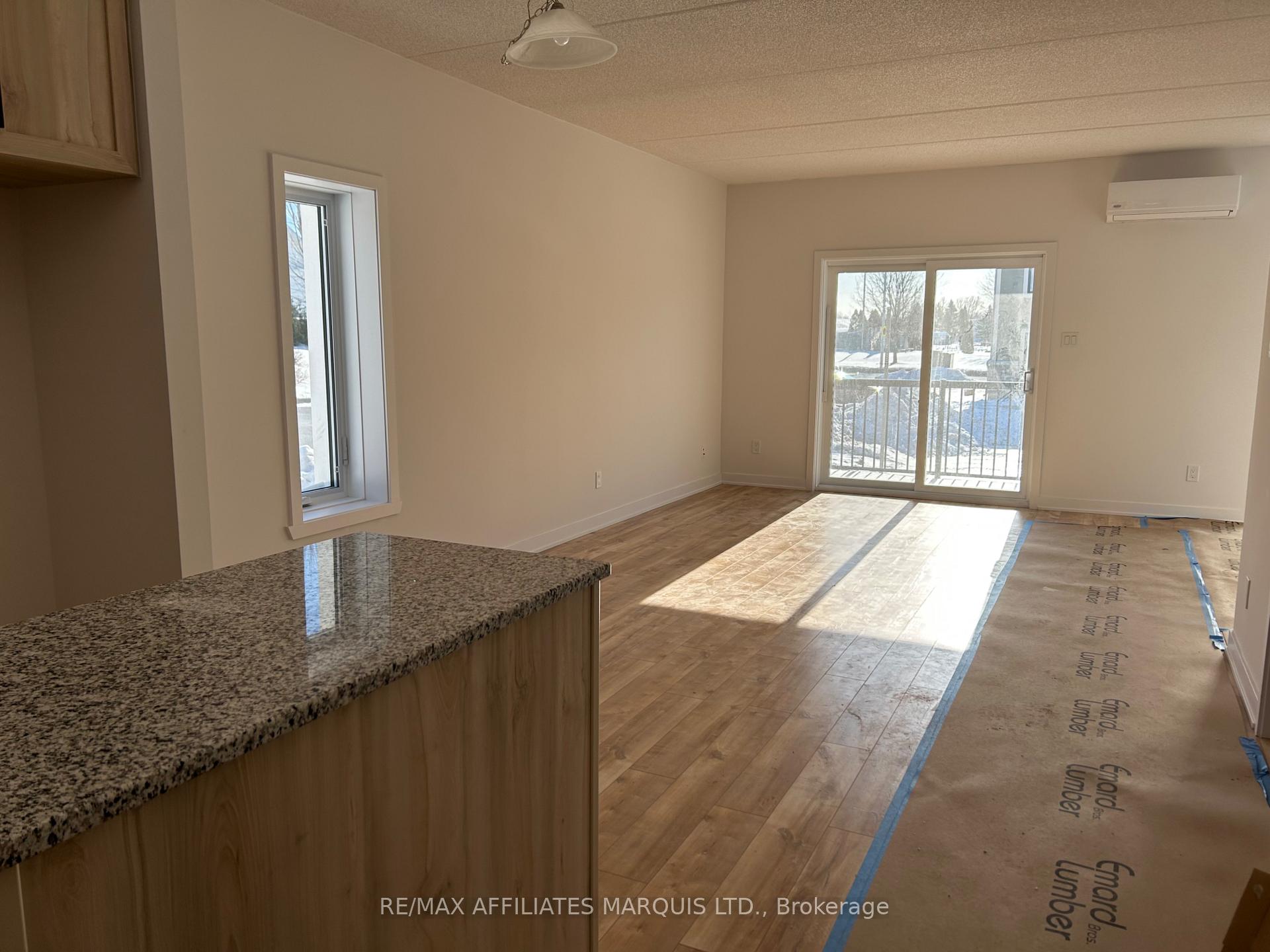 Photo 7 of Unit 212, 229 Water Street E, Cornwall — HOMEH