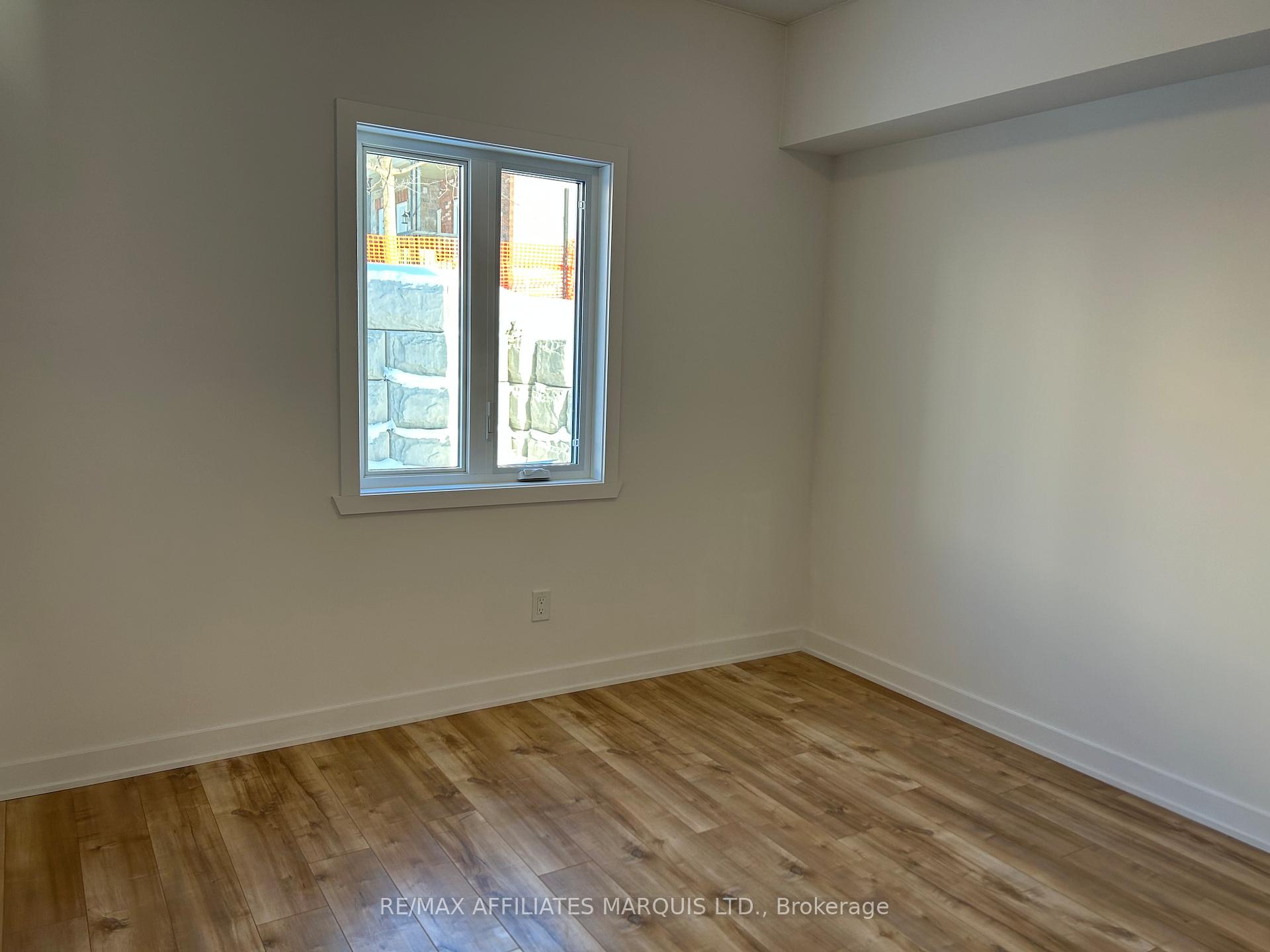 Photo 2 of Unit 212, 229 Water Street E, Cornwall — HOMEH