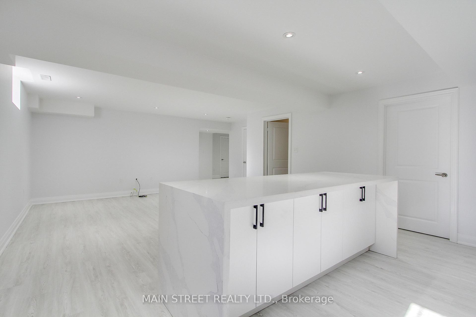 Photo 7 of 93 Haskins Crescent, Georgina, Keswick South — HOMEH