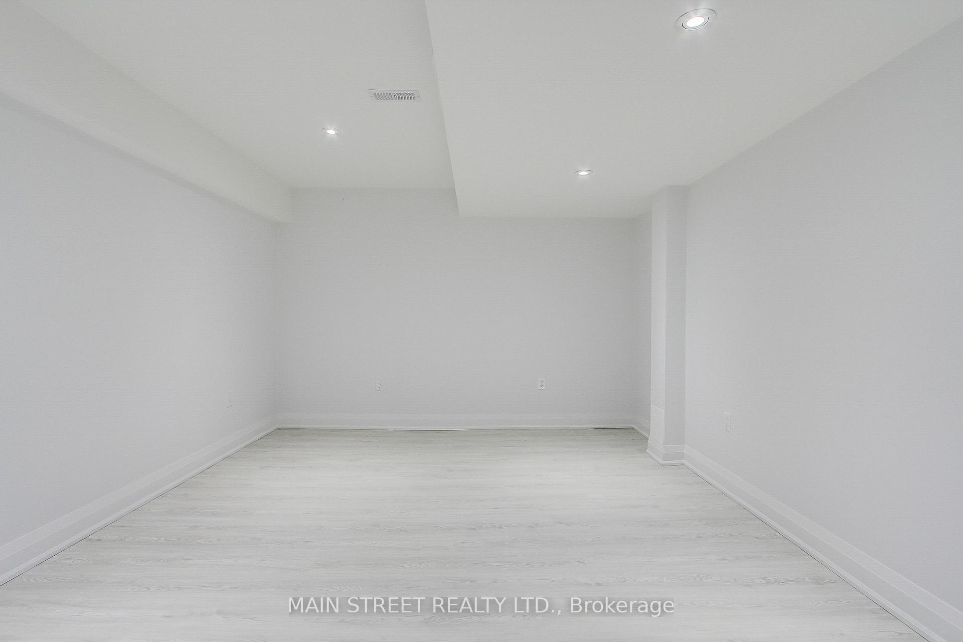 Photo 10 of 93 Haskins Crescent, Georgina, Keswick South — HOMEH