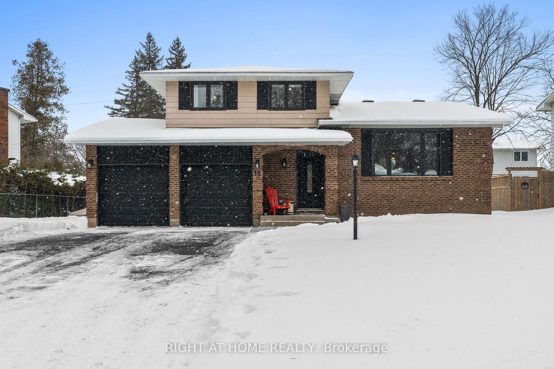 Photo 11 of 12 Butterfield Road, Ottawa, Munster — HOMEH