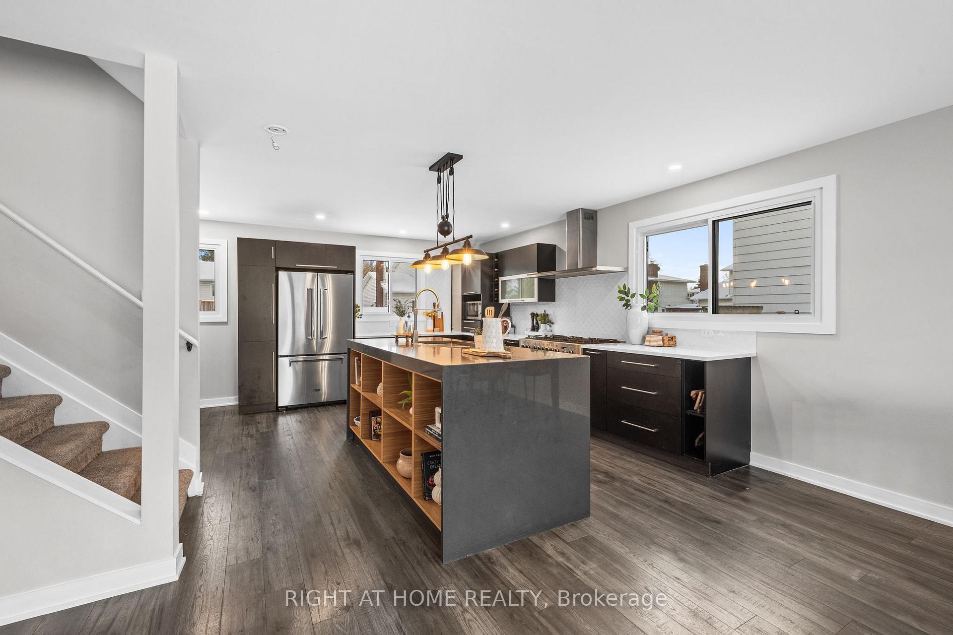 Photo 12 of 12 Butterfield Road, Ottawa, Munster — HOMEH
