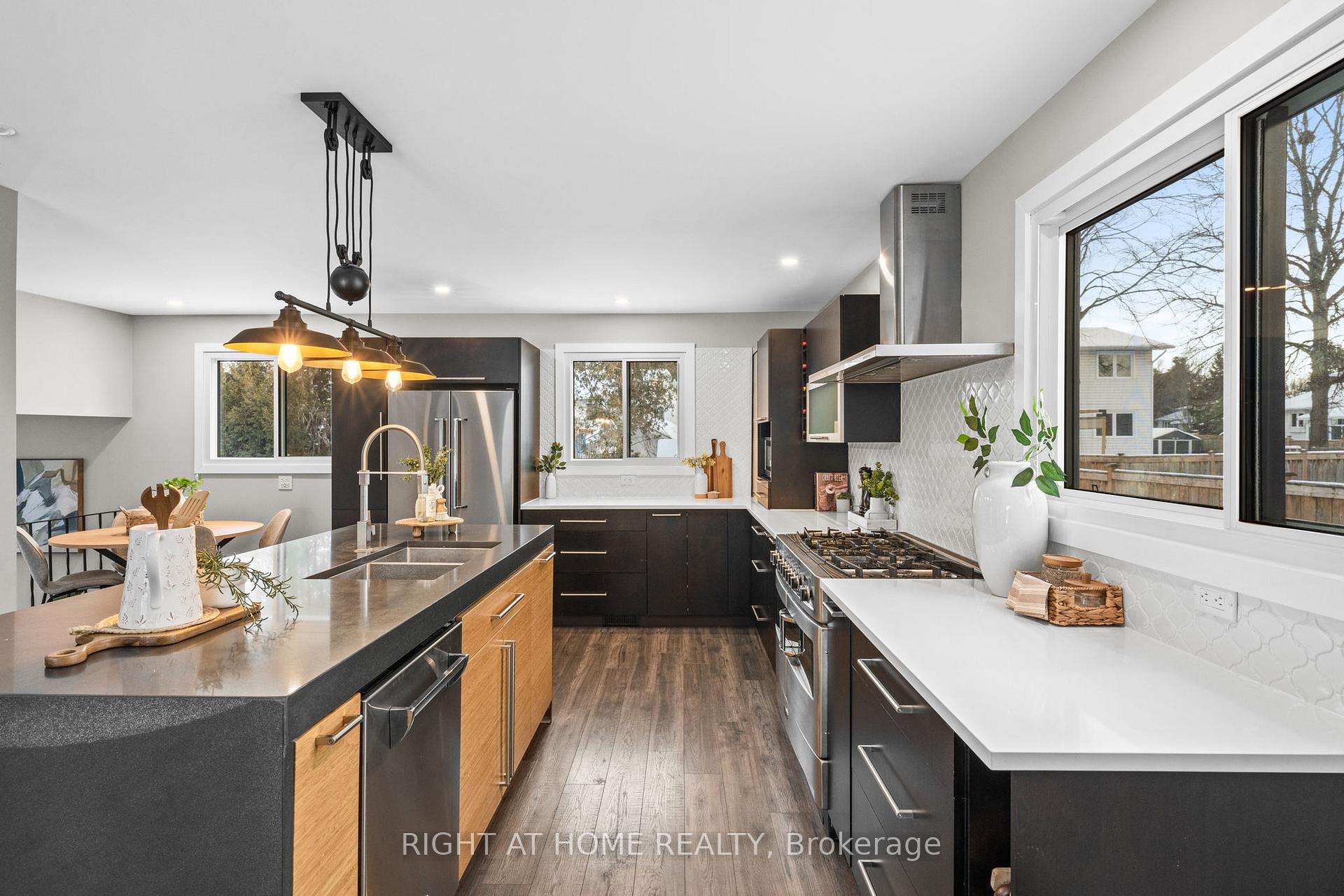 Photo 18 of 12 Butterfield Road, Ottawa, Munster — HOMEH