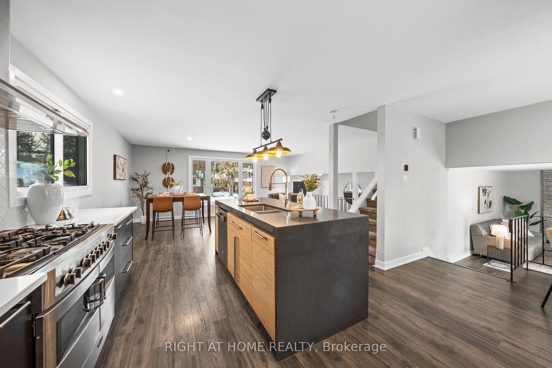 Photo 8 of 12 Butterfield Road, Ottawa, Munster — HOMEH