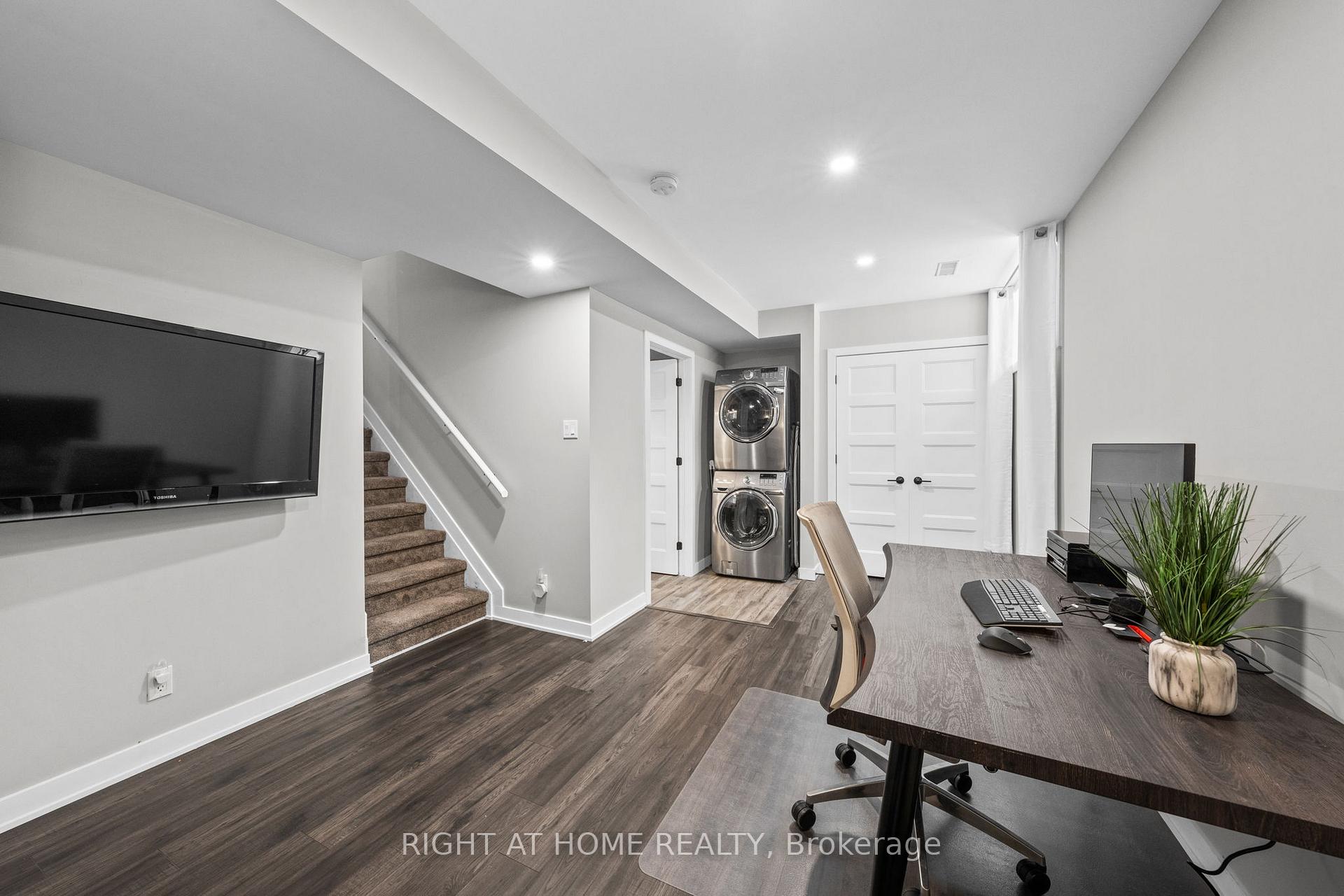 Photo 13 of 12 Butterfield Road, Ottawa, Munster — HOMEH
