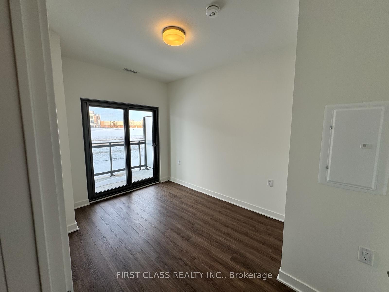 Photo 3 of Unit 109, 51 Clarington Boulevard, Clarington, Bowmanville — HOMEH